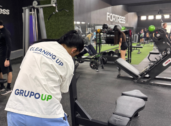 Limpieza en áreas de entrenamiento Fortress