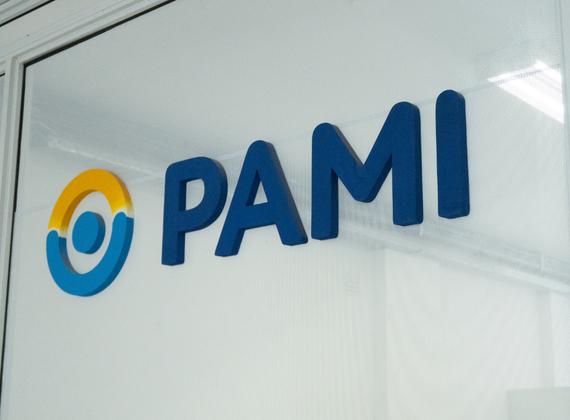 Limpieza institucional en oficinas PAMI Santa Fe